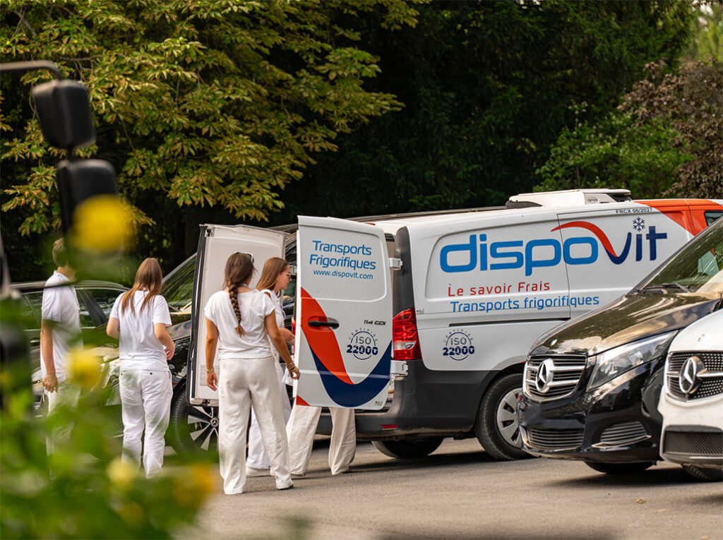 Location de véhicule frigorifique pour traiteurs, grossistes, commerçants, artisans, entreprises de services et professionnels de l'événementiel - Dispovit